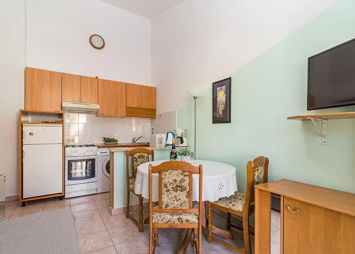 Buic Apartman Póla