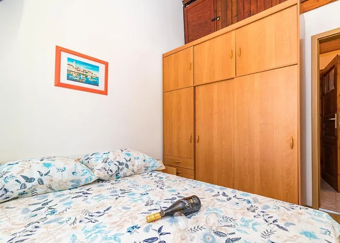 Buic Apartman Póla